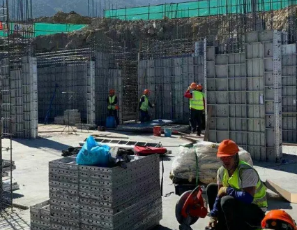 微型電動葫蘆可吊裝蓋板封堵地下室剪力墻